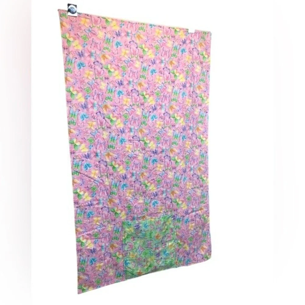 Quillow quilt/pillow butterfly’s purple pink and‎ green